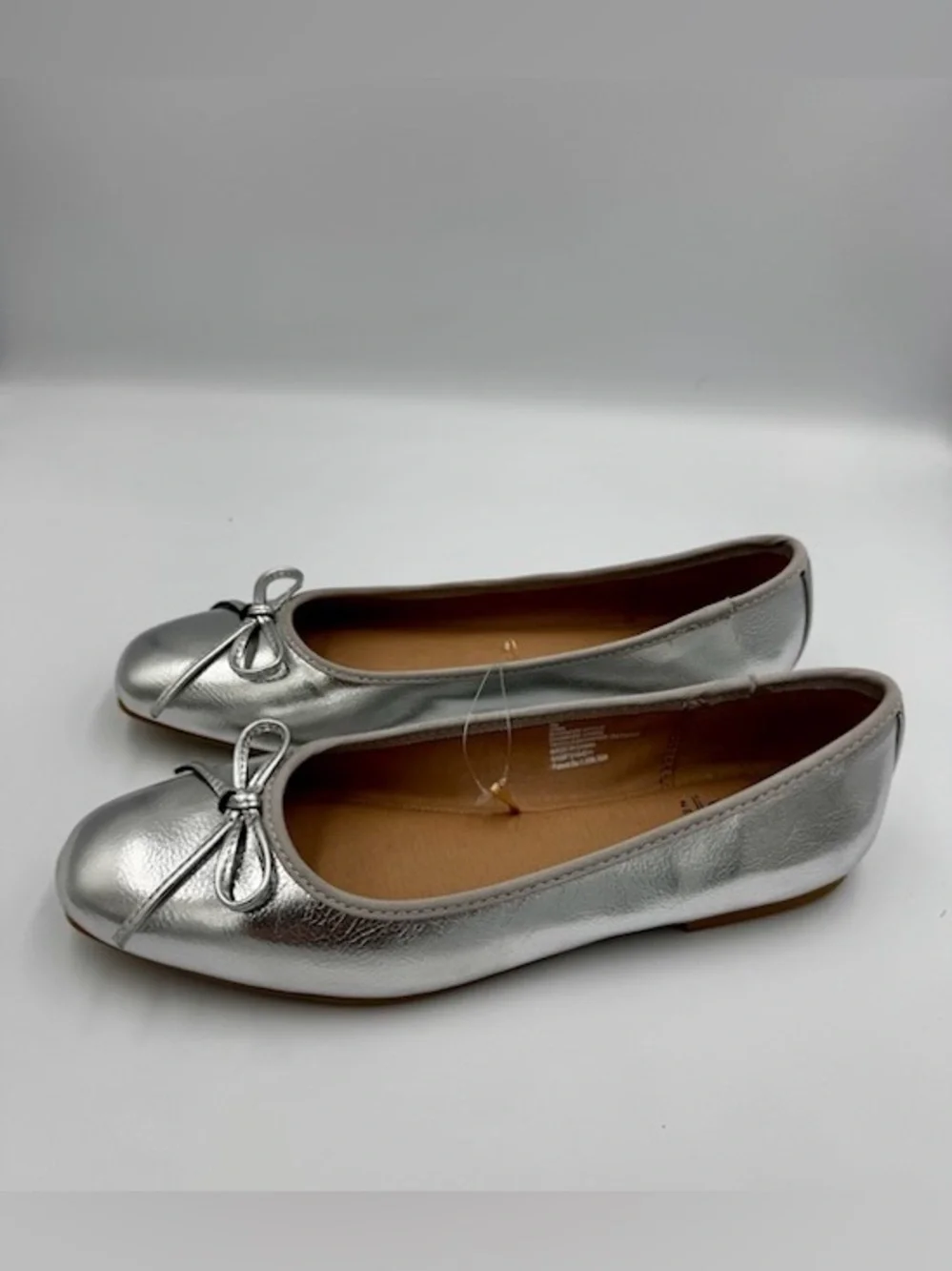 Madden NYC Silver Metallic Ballet Flats Zion Size 8 NEW